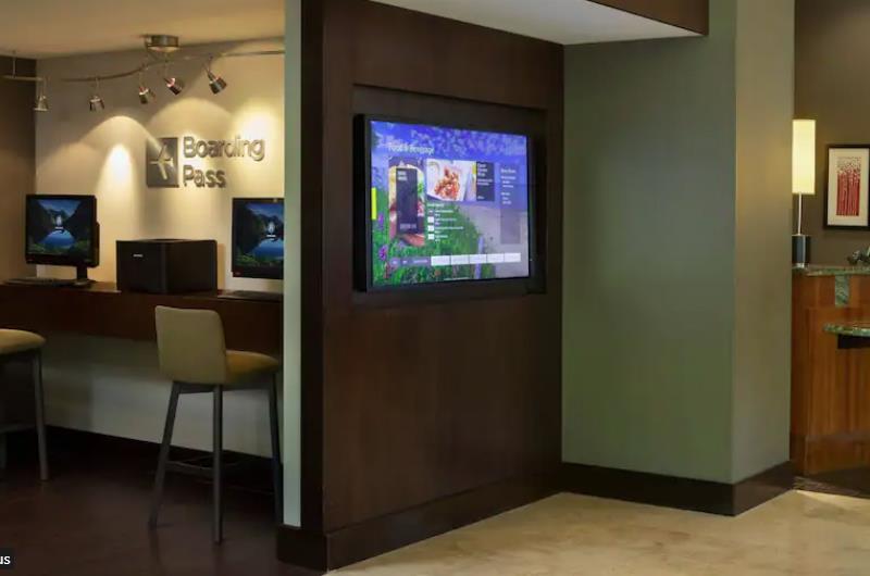 477530 Courtyard Bradenton Riverfront  1967 0 202111 51310