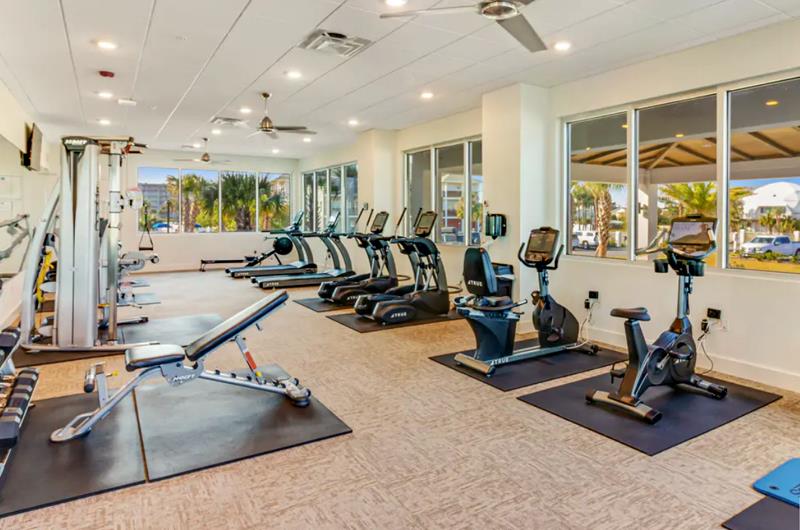 477592 Blu Condos  1972 0 202111 51313