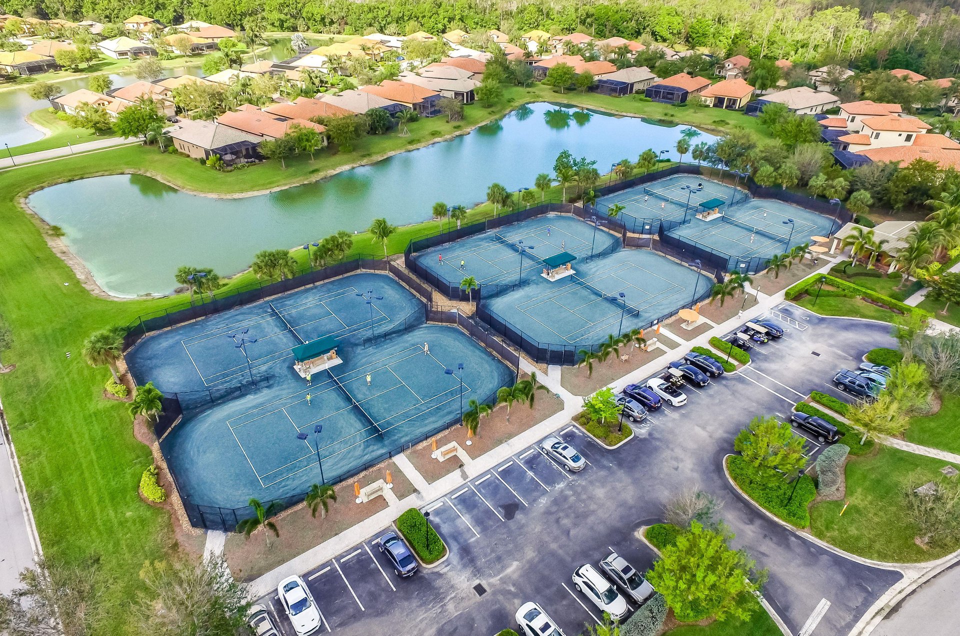 Community tennis courts are one of the amenities in this condo community.