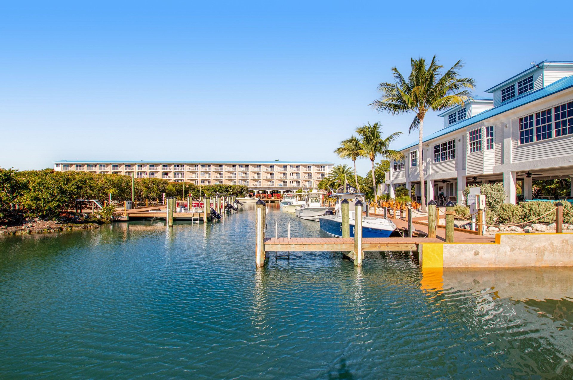 Key Largos canals provide easy access to property boat docks.