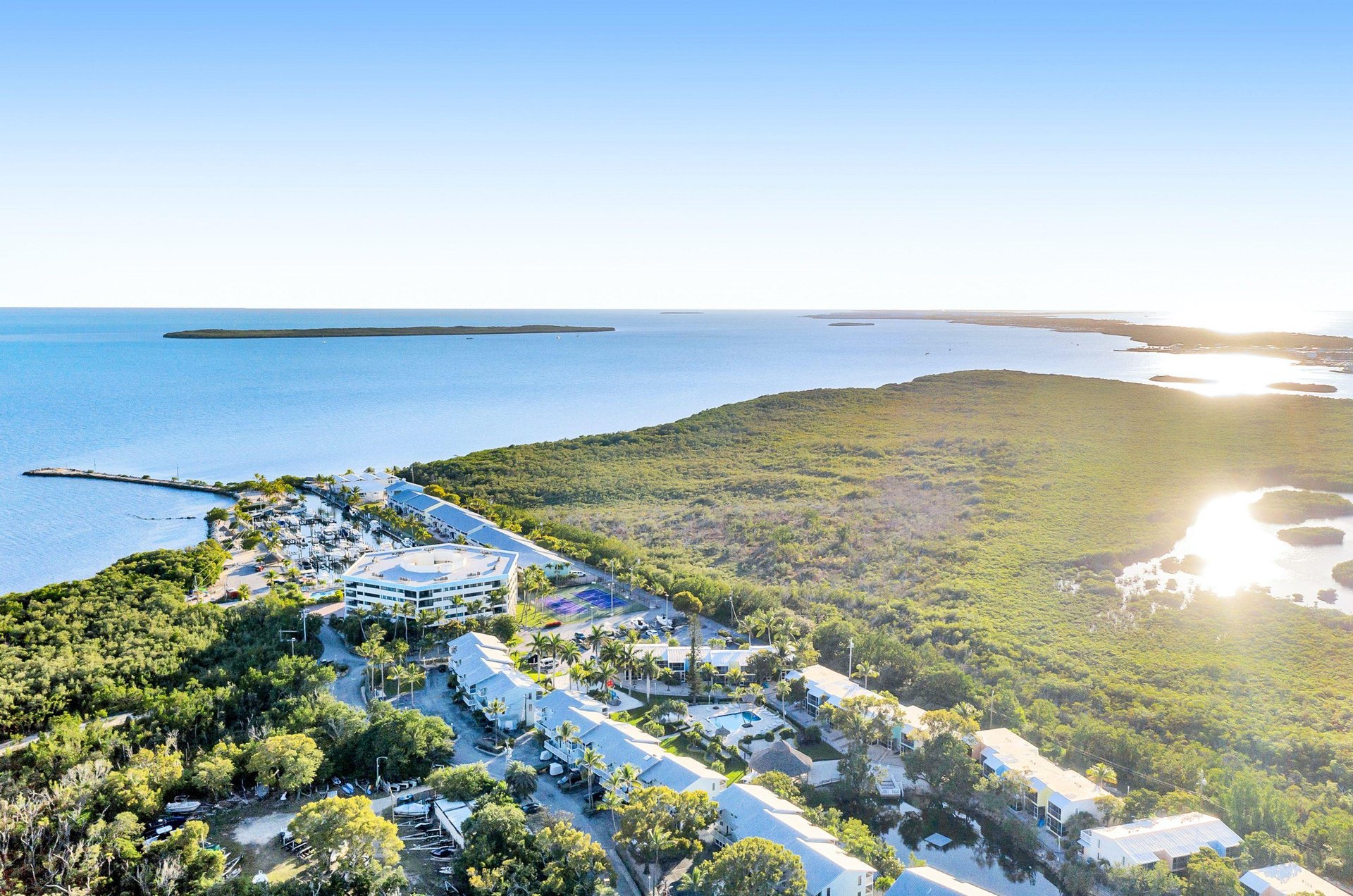 Key Largo vacation properties leading to the shoreline.