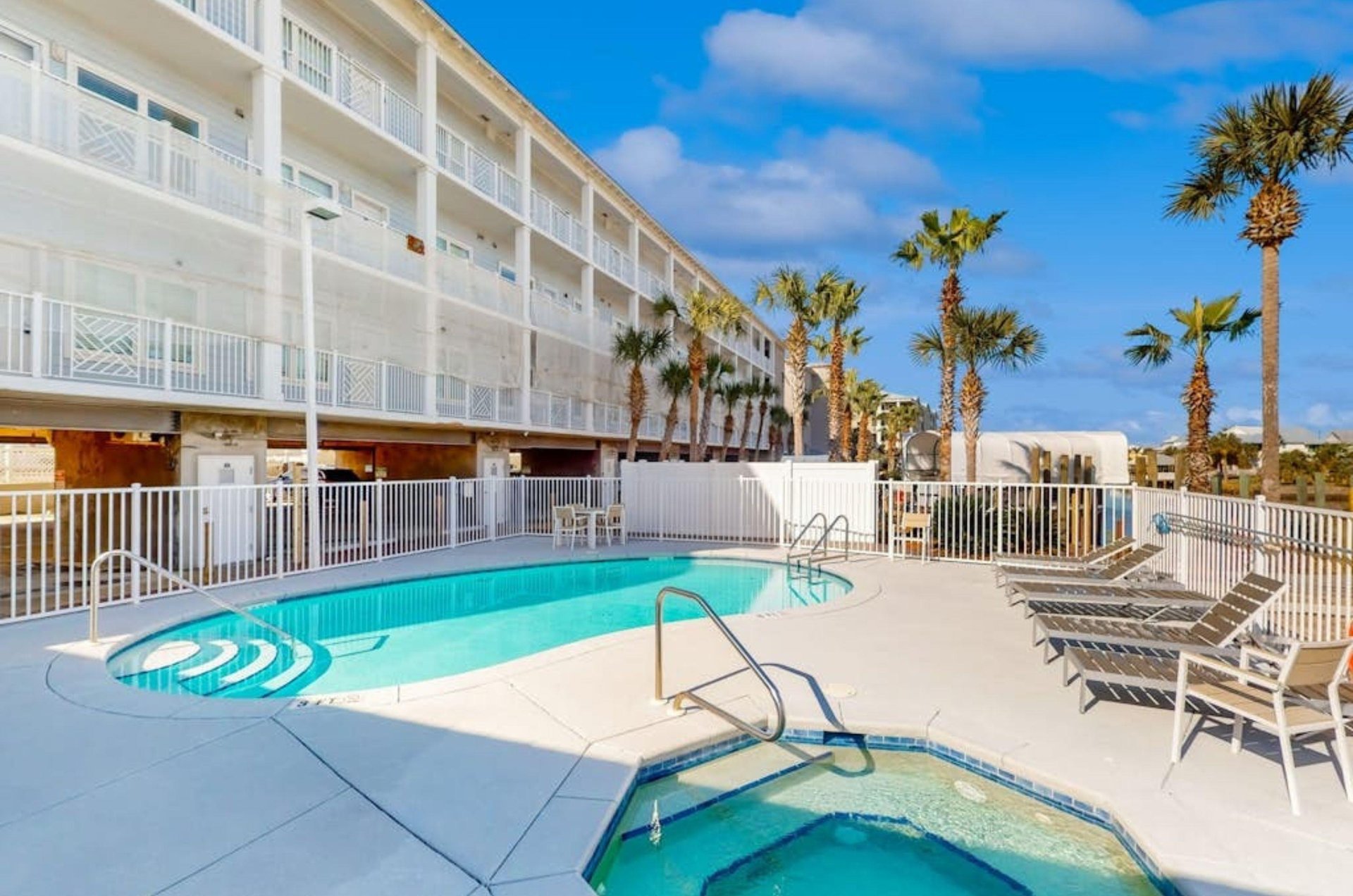 Check down below for the availability of rental condos in Mexico Beach, Florida