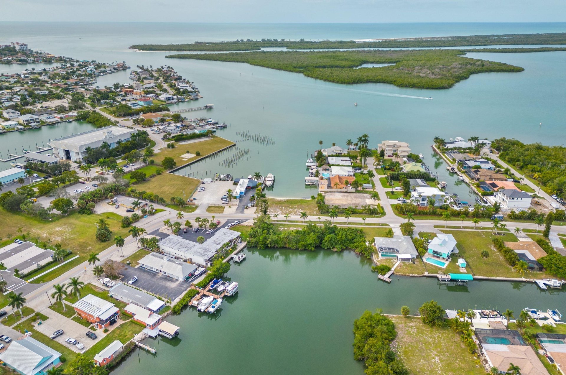 477839 Capri Condo Rentals Naples  2018 0 202312 5135