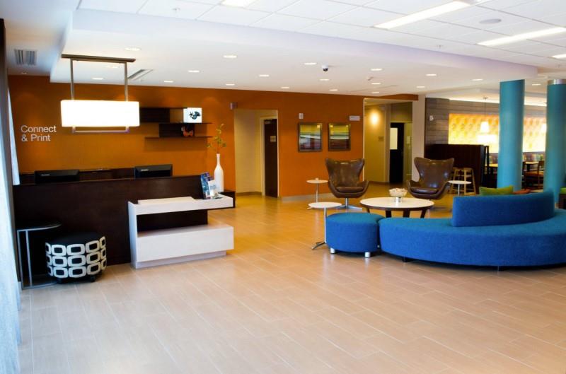 Fairfield Inn and Suites Marriot Fort Walton Lobby