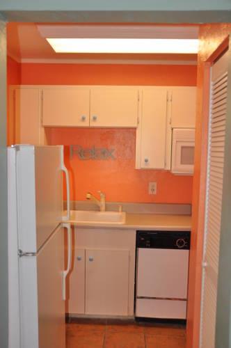 Lido Islander Inn and Suites  Sarasota in Sarasota FL 02