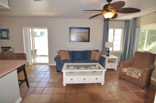 Lido Islander Inn and Suites  Sarasota in Sarasota FL 21