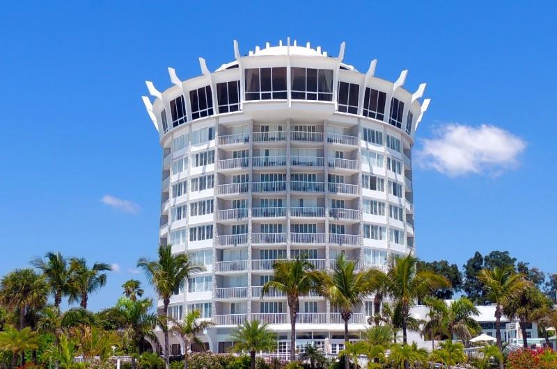 Grand Plaza Beachfront ResortSt. Pete Beach