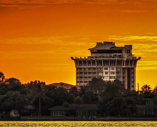 Grand Plaza Hotel Beachfront Resort in St Petersburg FL 66