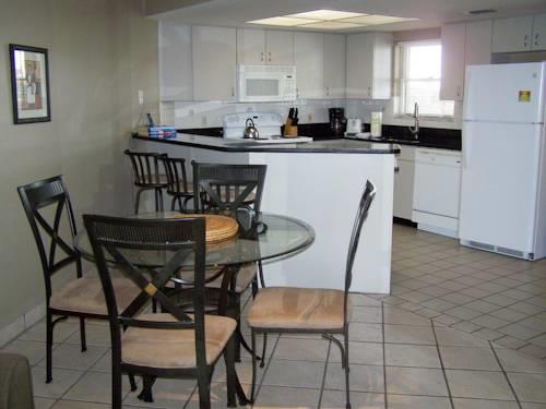 Gulf Strand Resort in St Petersburg FL 87