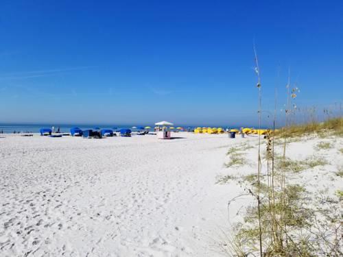 Gulf Strand Resort in St Petersburg FL 50