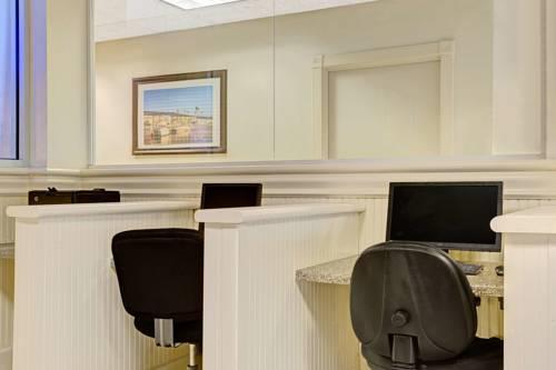 Ramada Sarasota in Sarasota FL 00