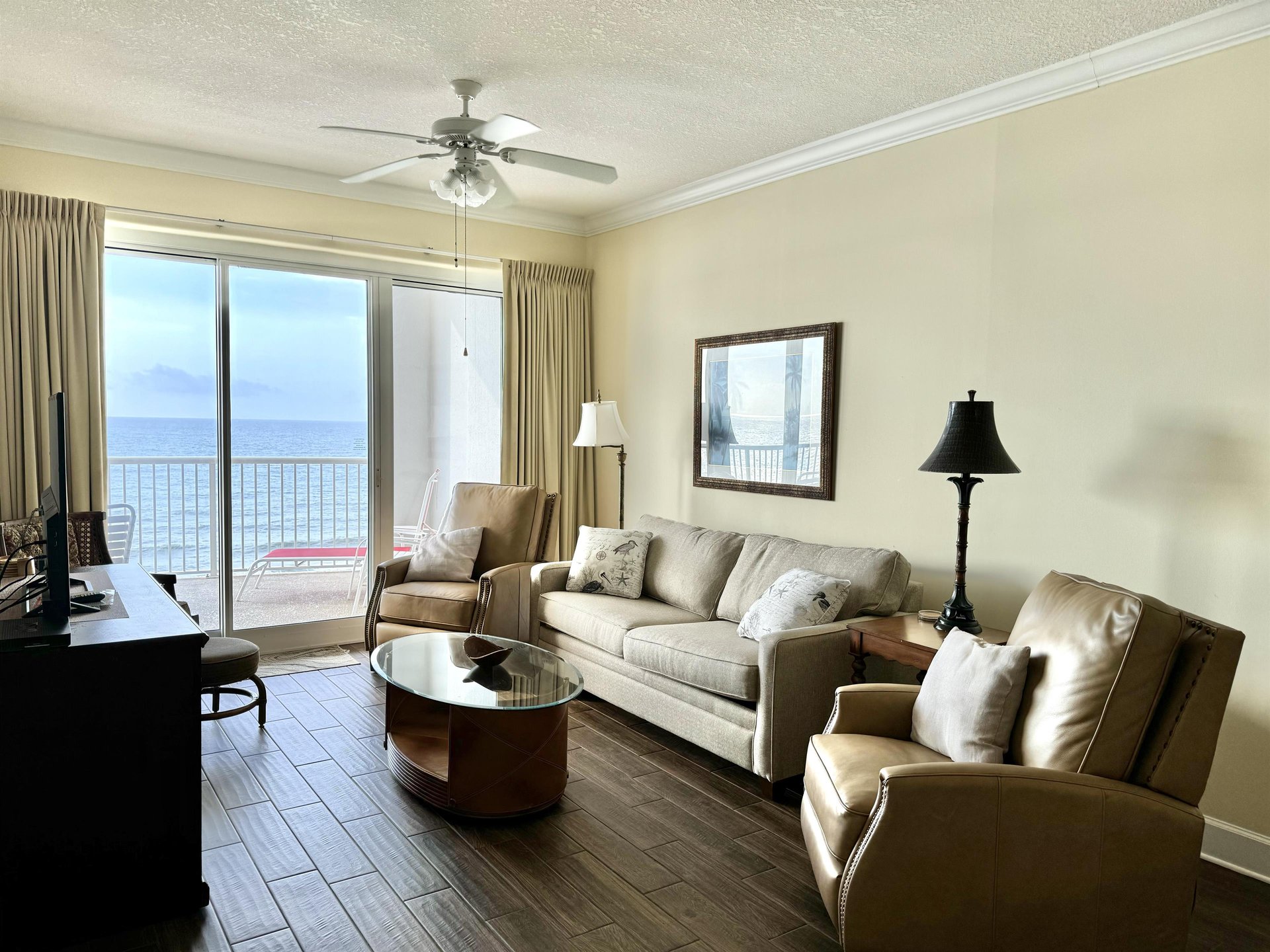 Island Royale 1105 4