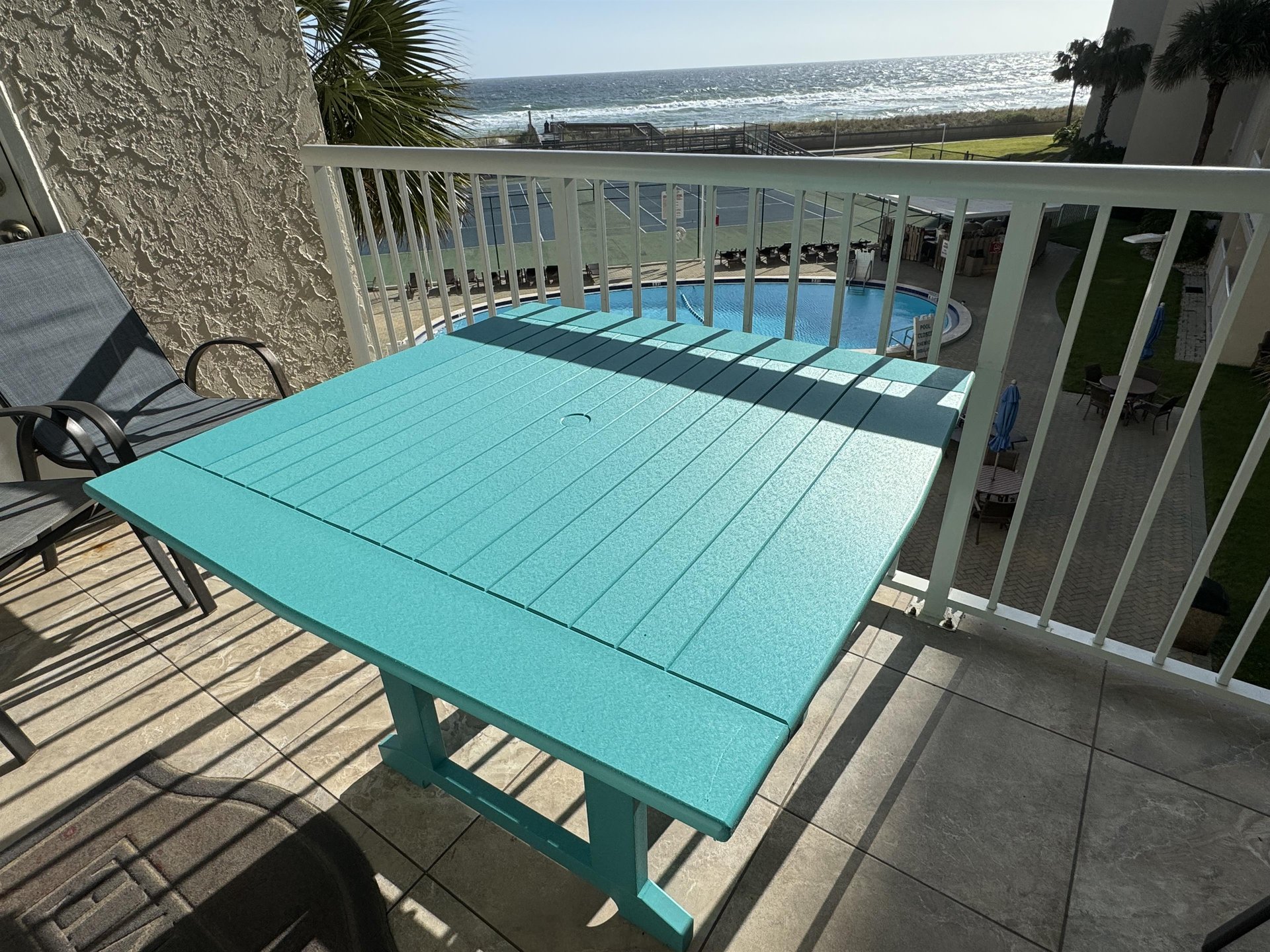 Holiday Surf and Racquet Unit 314 20