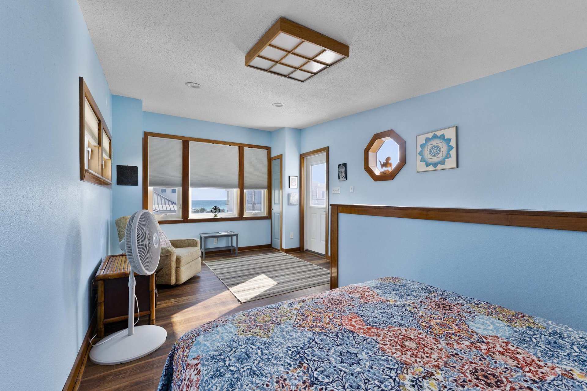 Ariola 107  The Treehouse 13