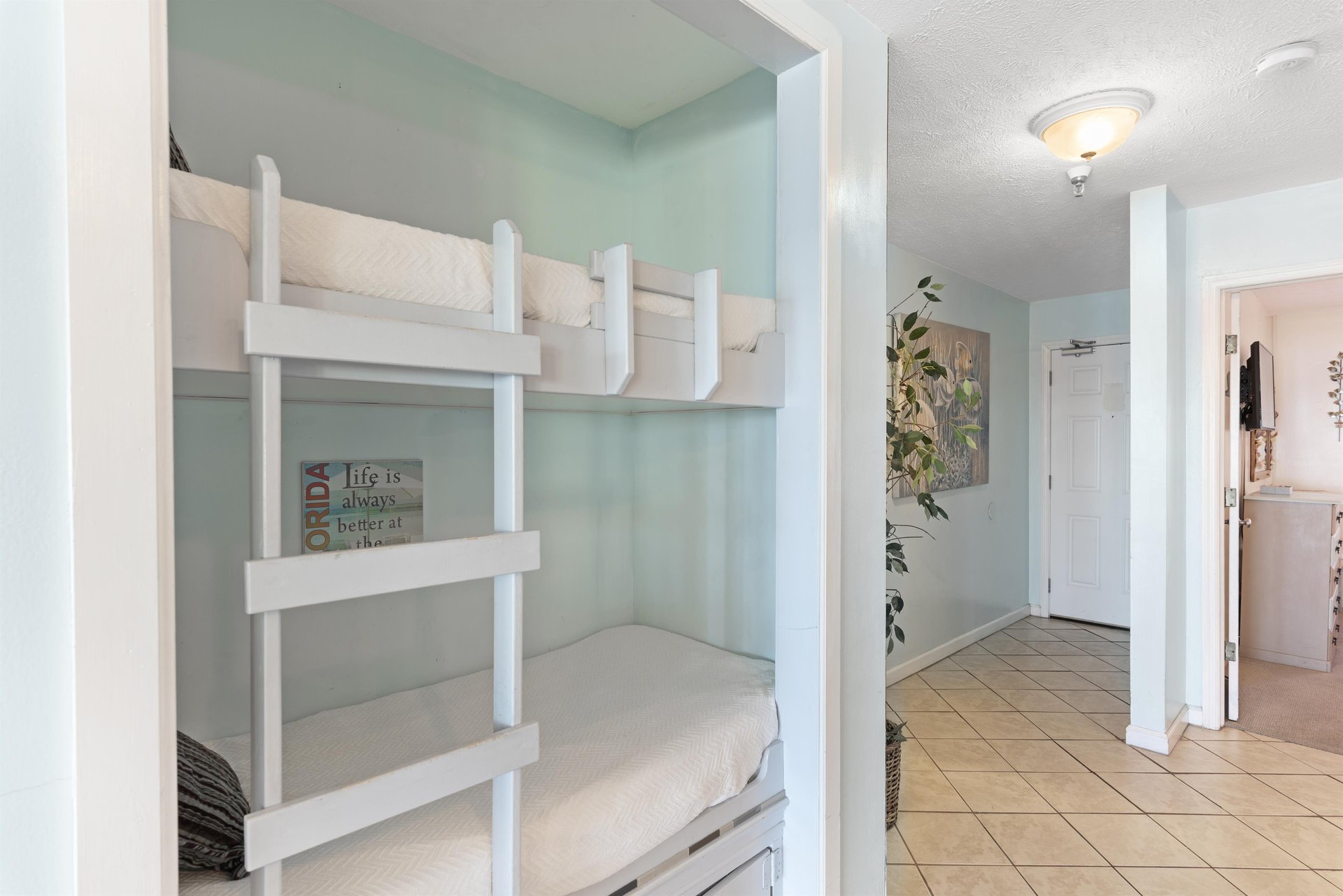 Destin Seafarer 109 10