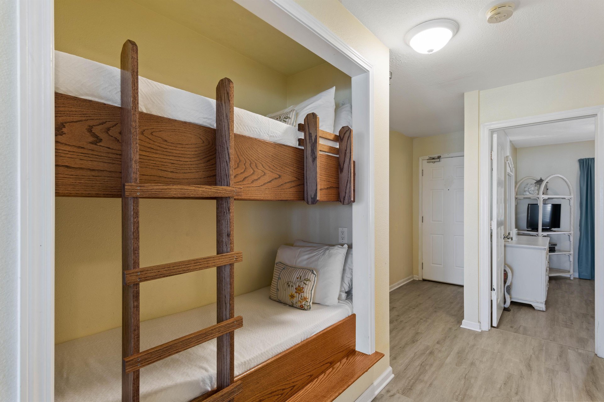 Destin Seafarer 103 11