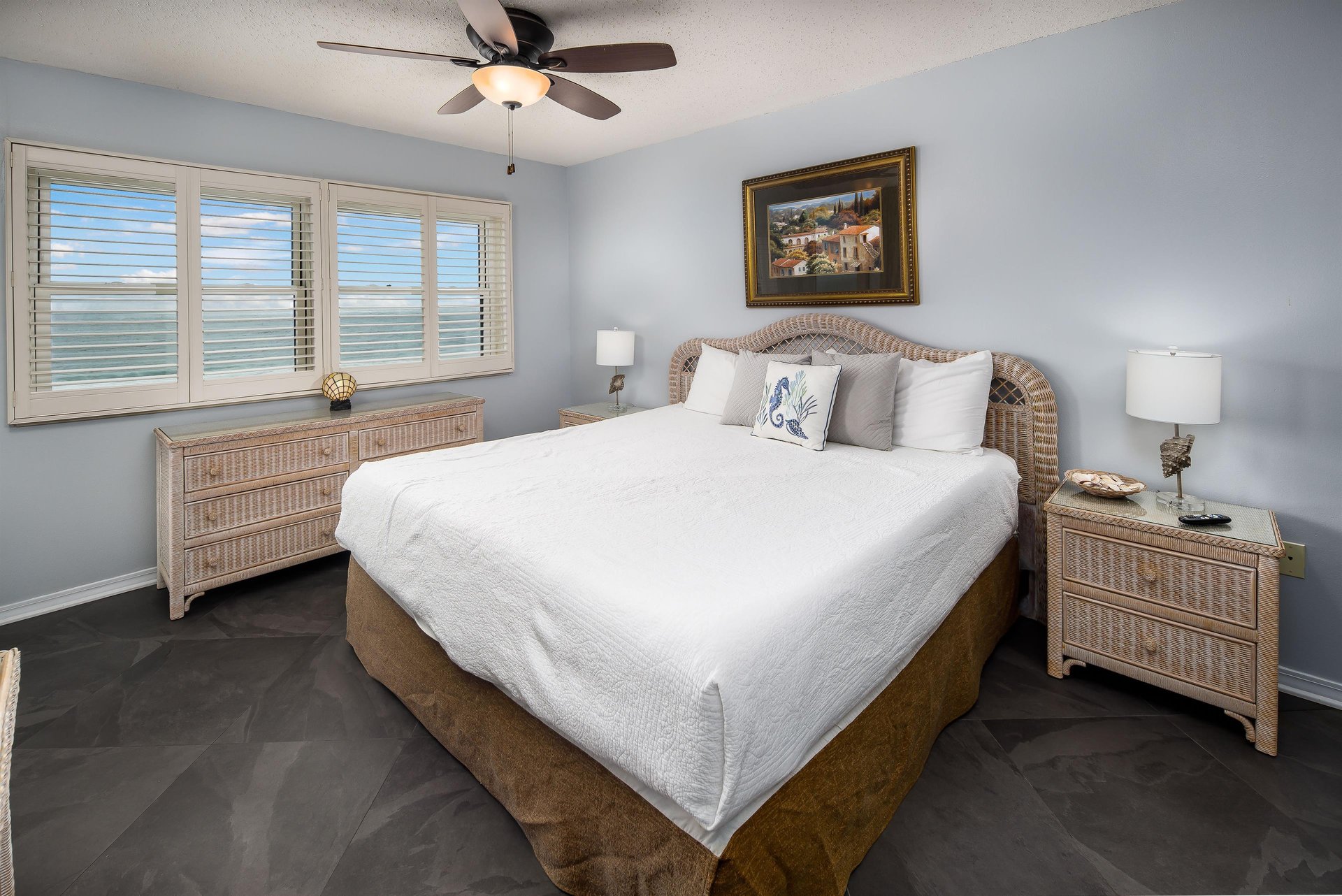 Nautilus Unit 1702 4