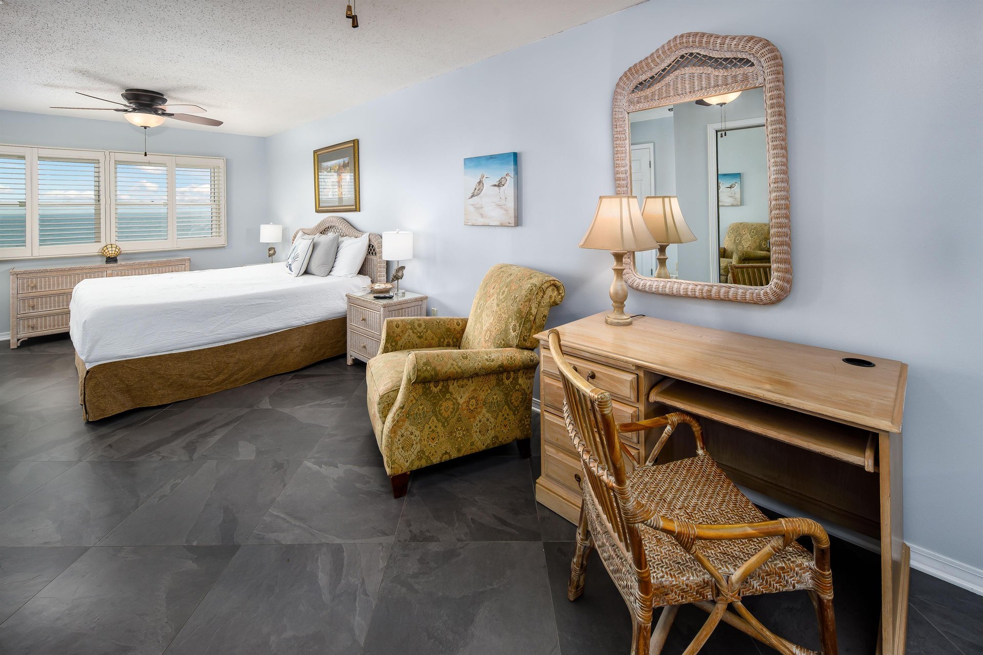 Nautilus Unit 1702 16