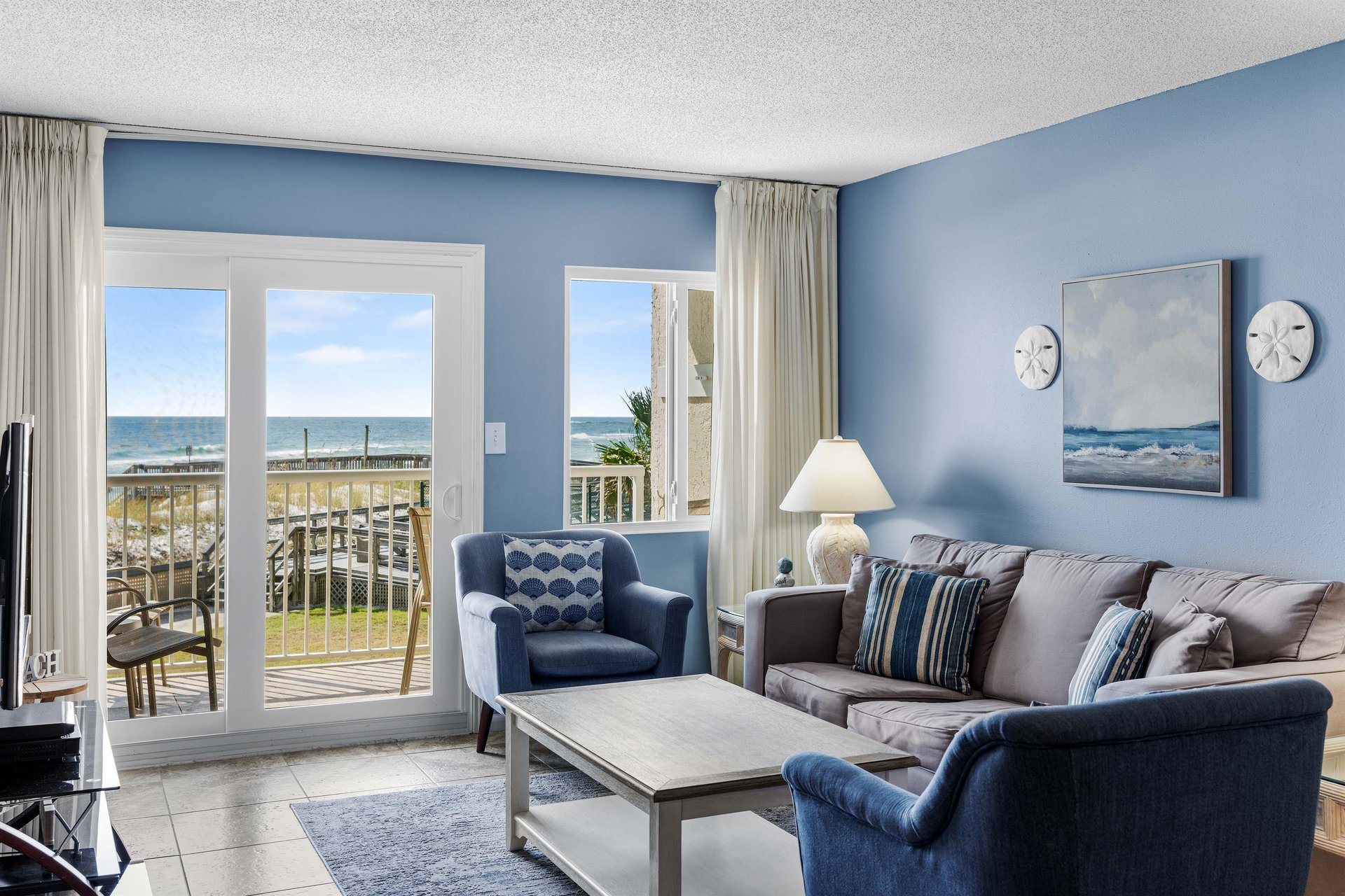 Holiday Surf and Racquet Unit 221 7