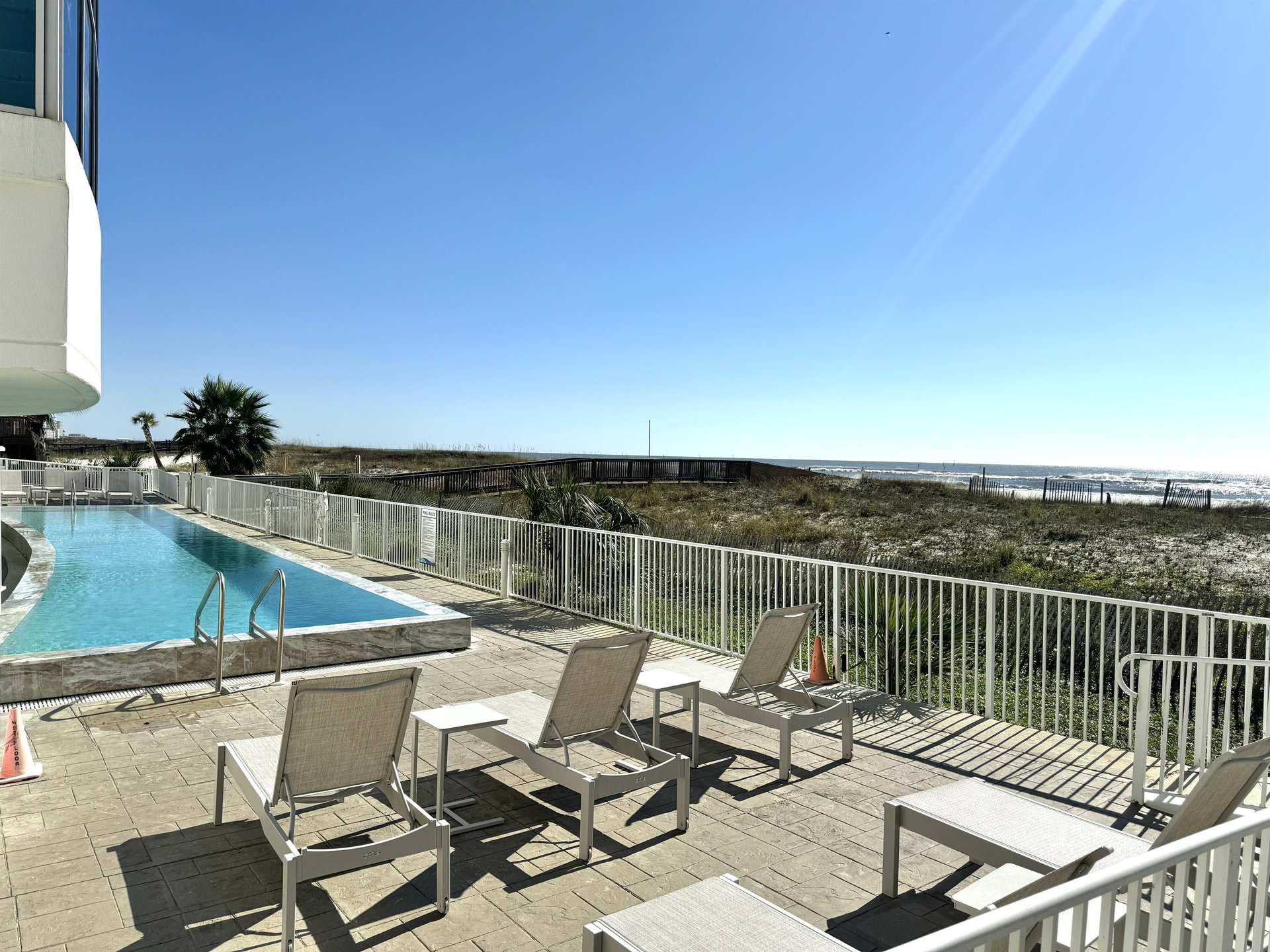 Island Tower 1903 40