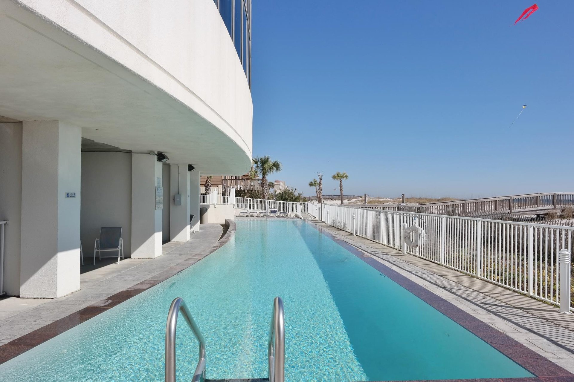 Island Tower 1903 38