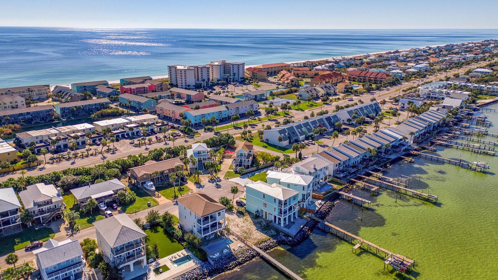 Ensenada Uno 1704  Side Bae 52