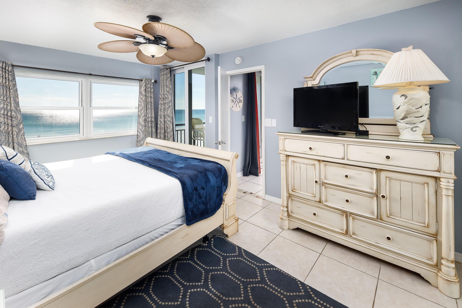 Nautilus Unit 1305 5