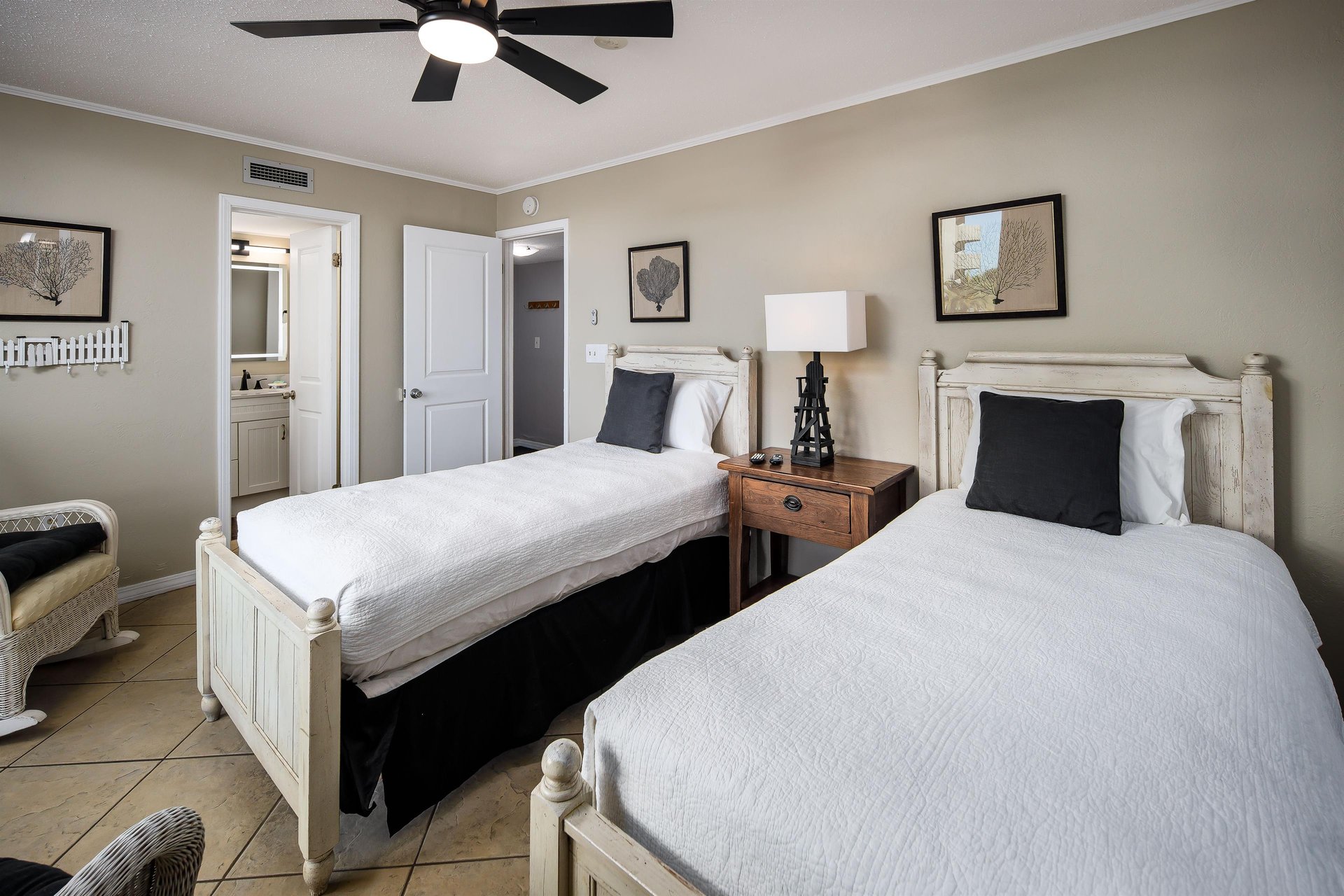 Nautilus Unit 1201 7