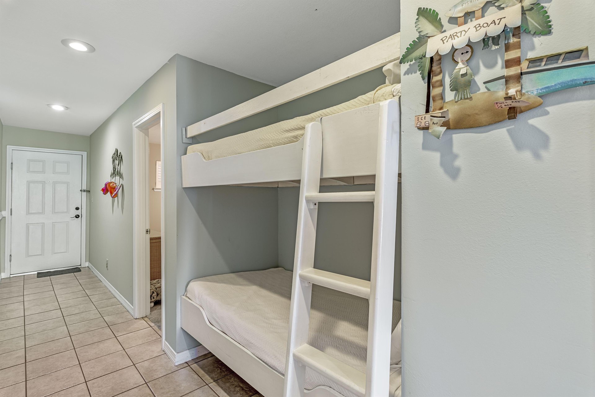 Coral Reef Club 14 11