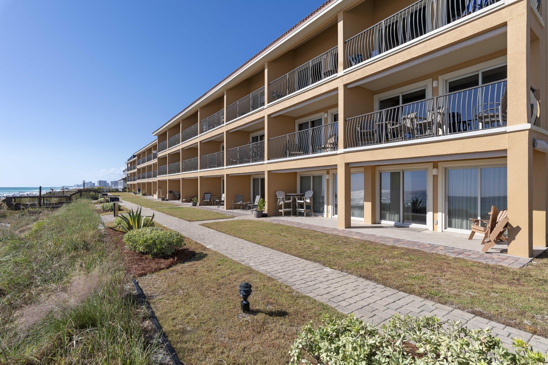 Coral Reef Club 14 23