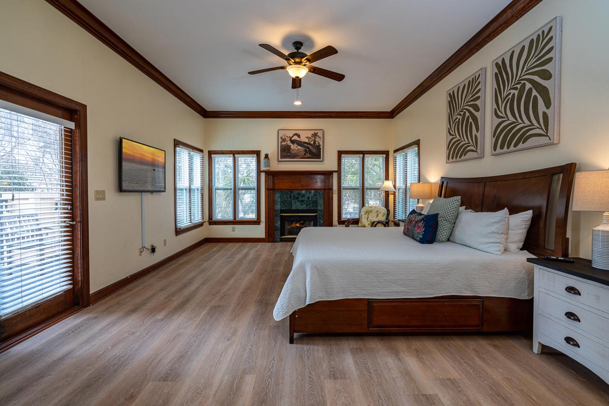 Casa de Mediterranean 28