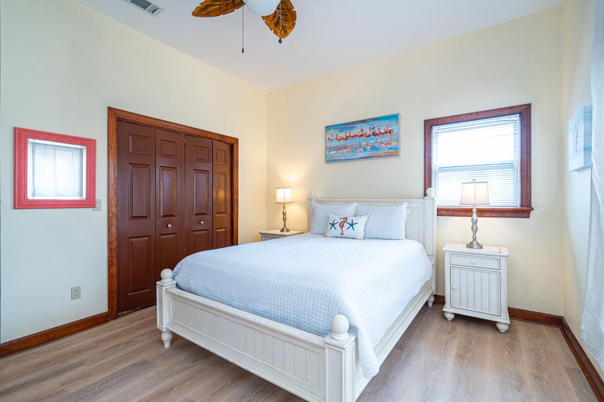 Casa de Mediterranean 37