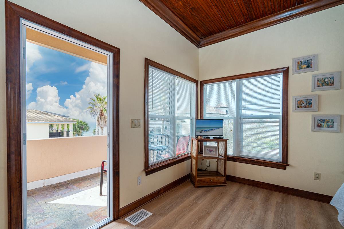 Casa de Mediterranean 43