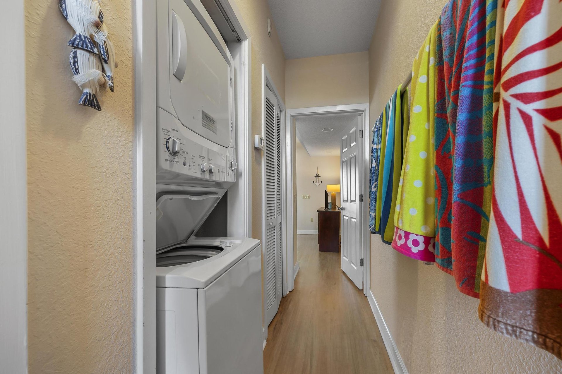 Palm Beach Club 217 15