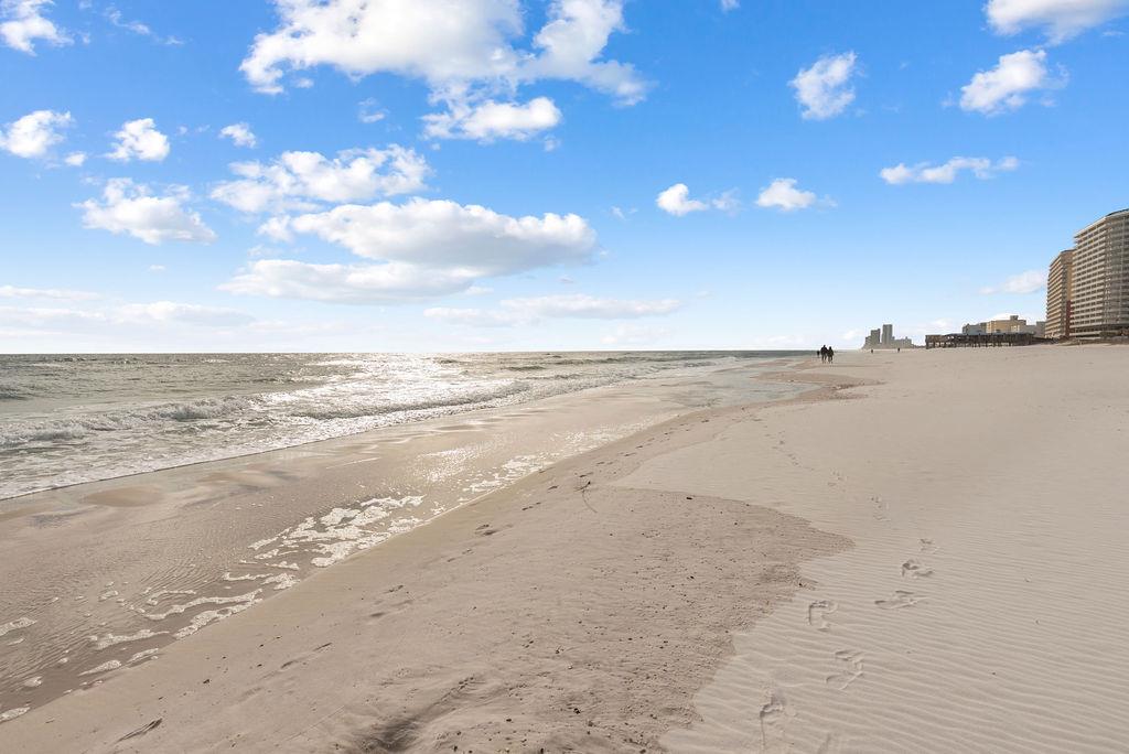 Lighthouse 1213  Gulf Shores, AL  Signature Properties