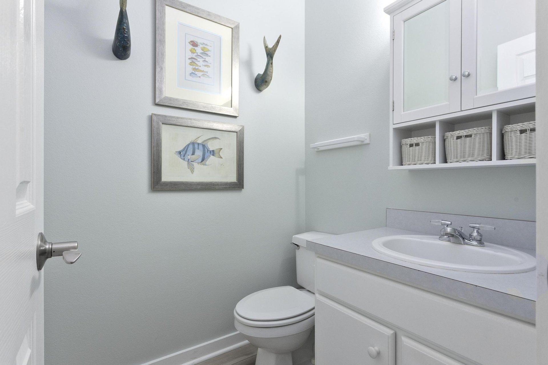 Via De Luna 1004  The Roost 29