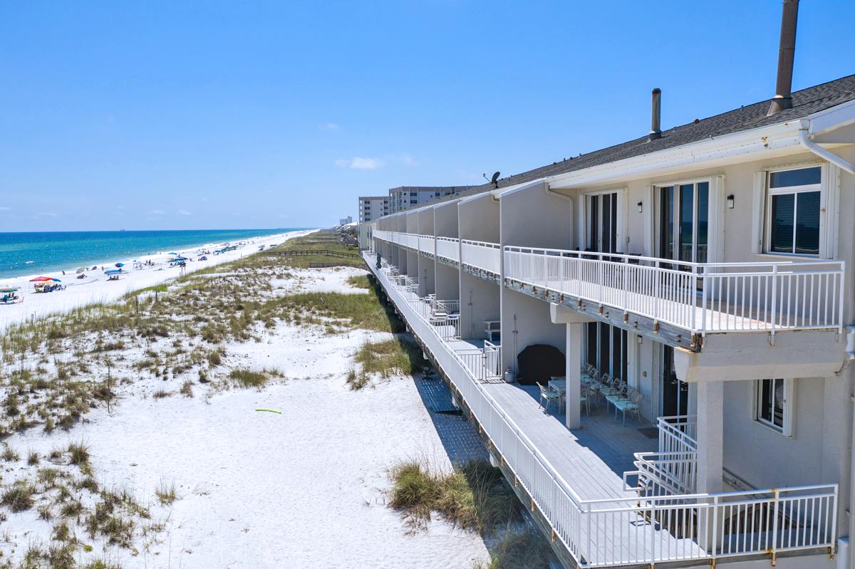 Calle Bonita 1704  Emerald Vista 42