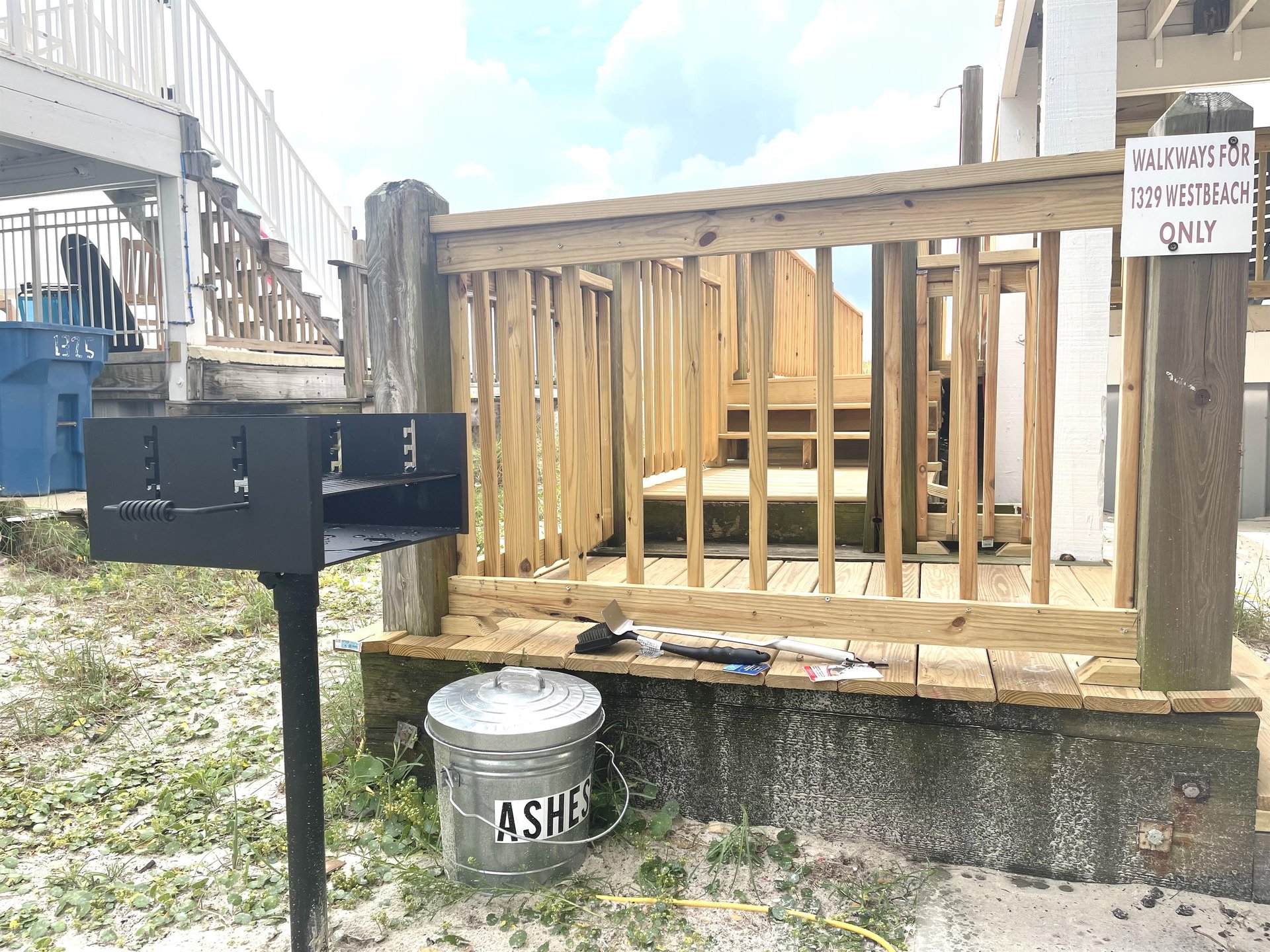 Hypnautic East  Pet Friendly 20