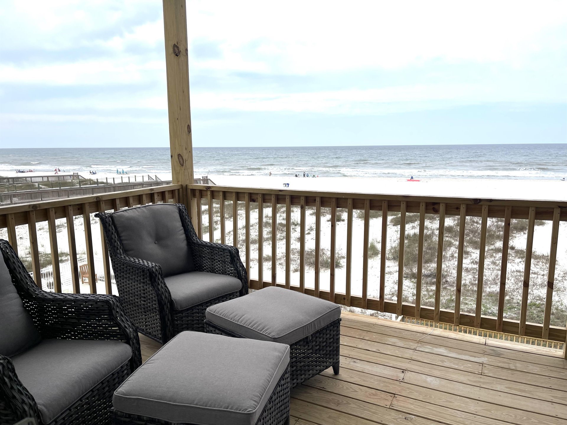 Hypnautic East  Pet Friendly 24