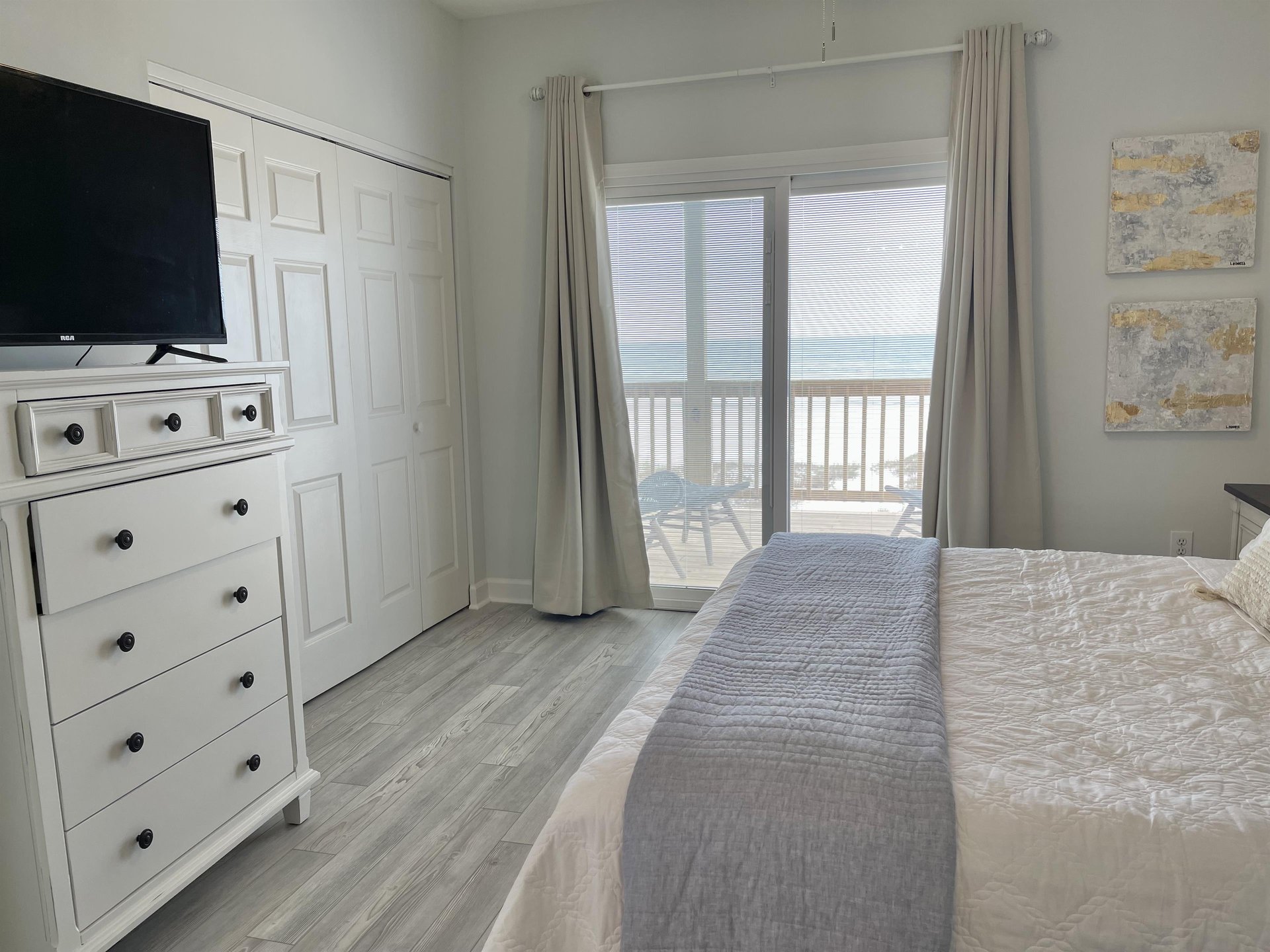 Hypnautic West  Pet Friendly 14