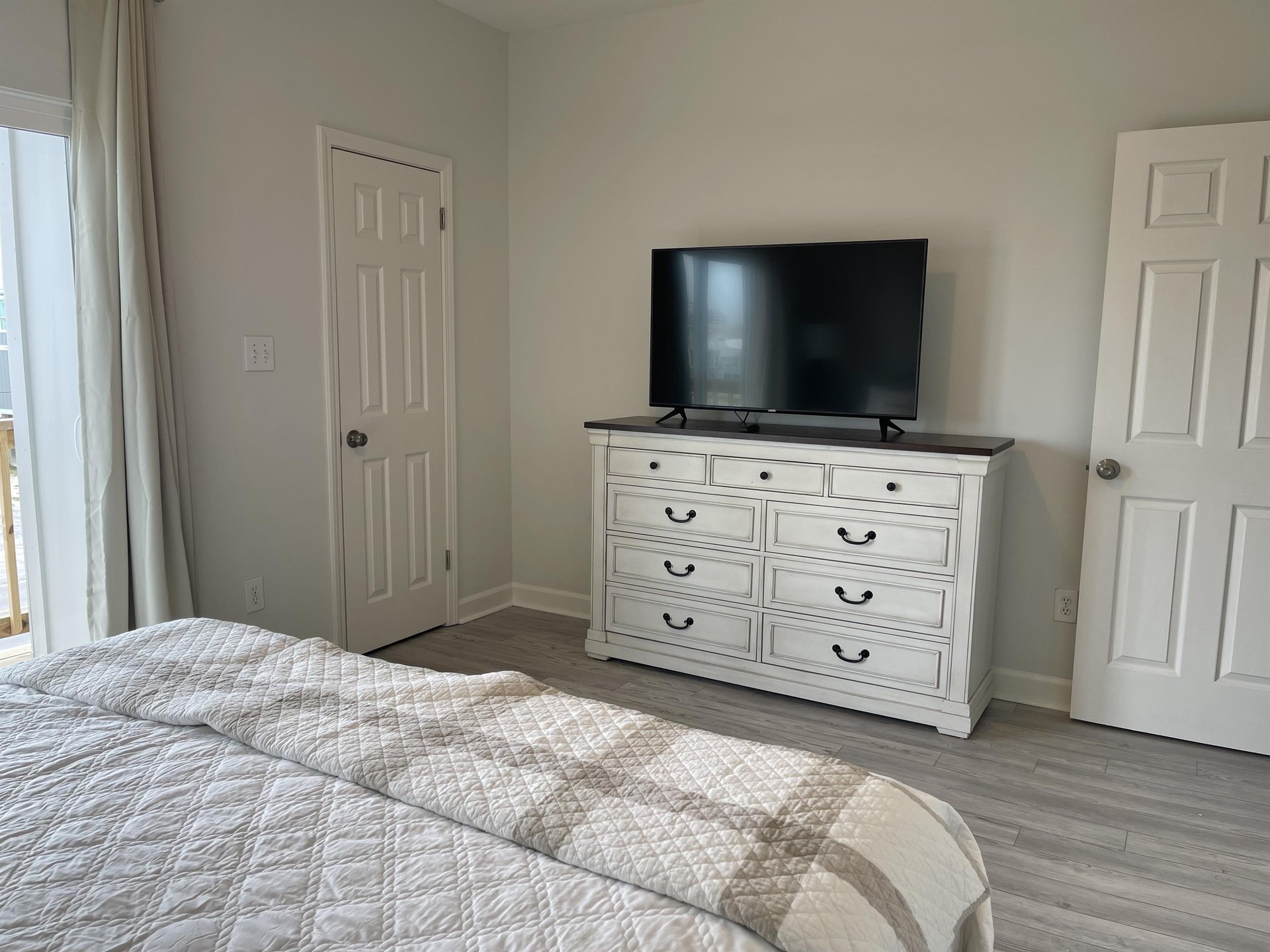 Hypnautic West  Pet Friendly 23