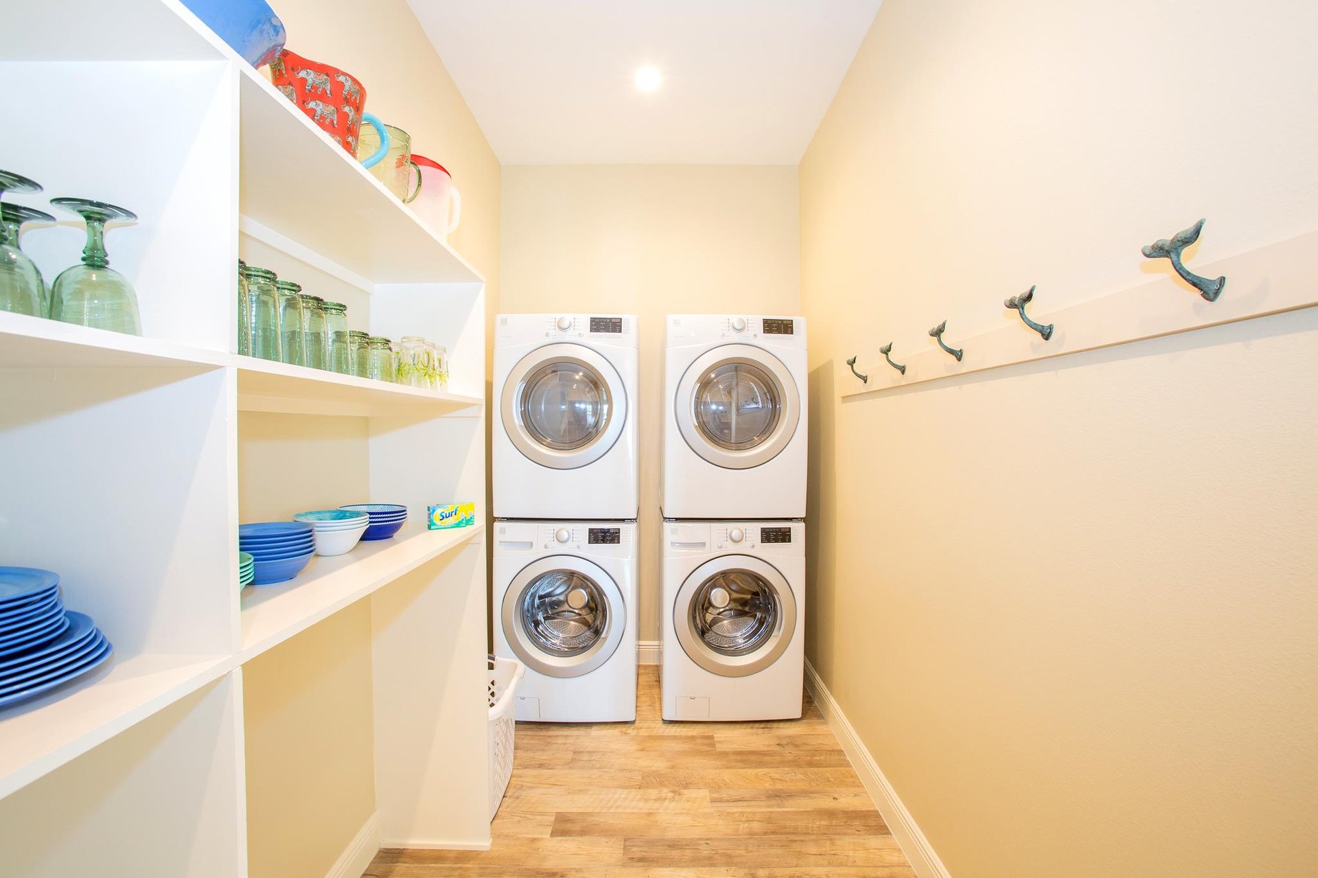 Ariola 1007  Following Seas 14