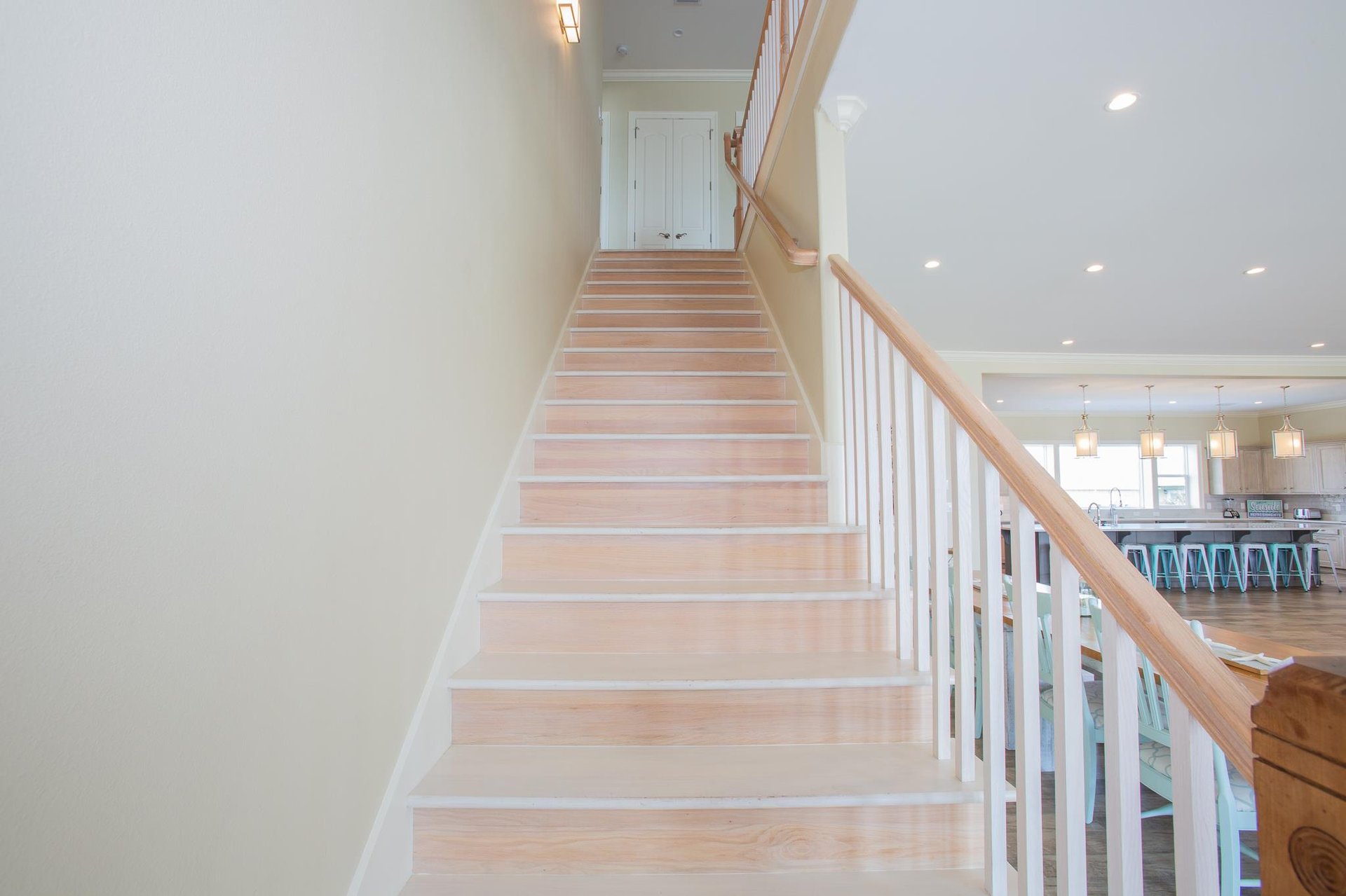 Ariola 1007  Following Seas 19