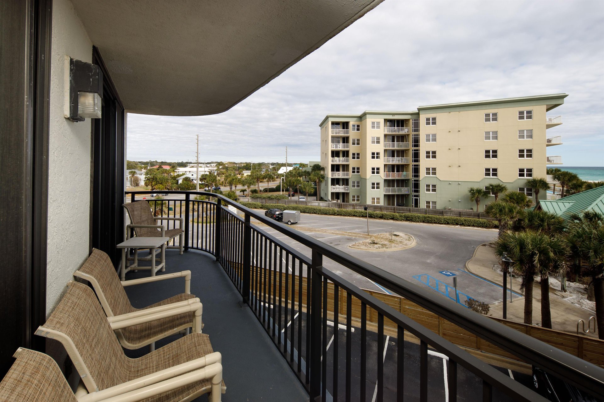 Nautilus Unit 2409 38