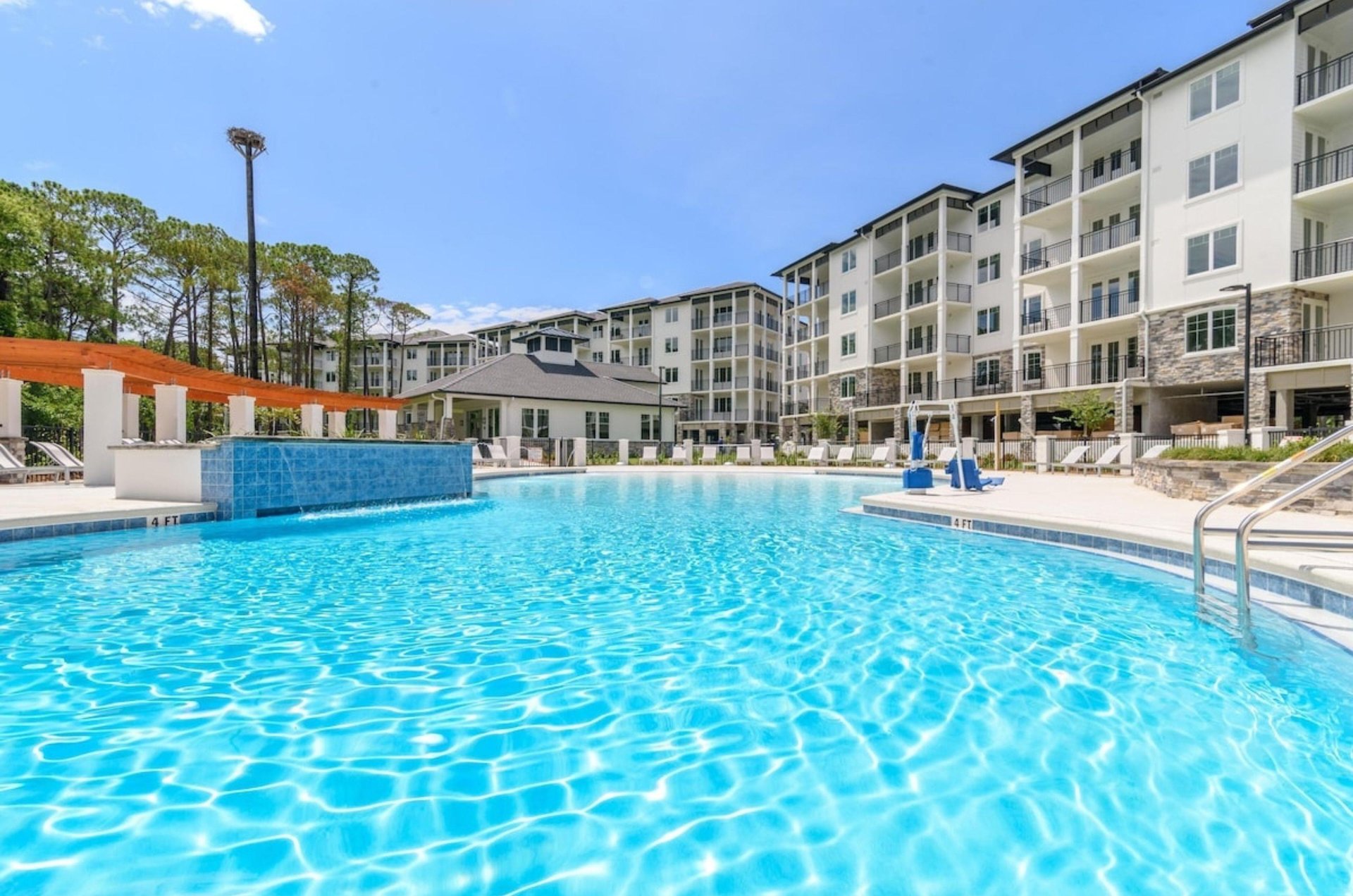 The spacious outdoor swimming pool at Osprey Pointe