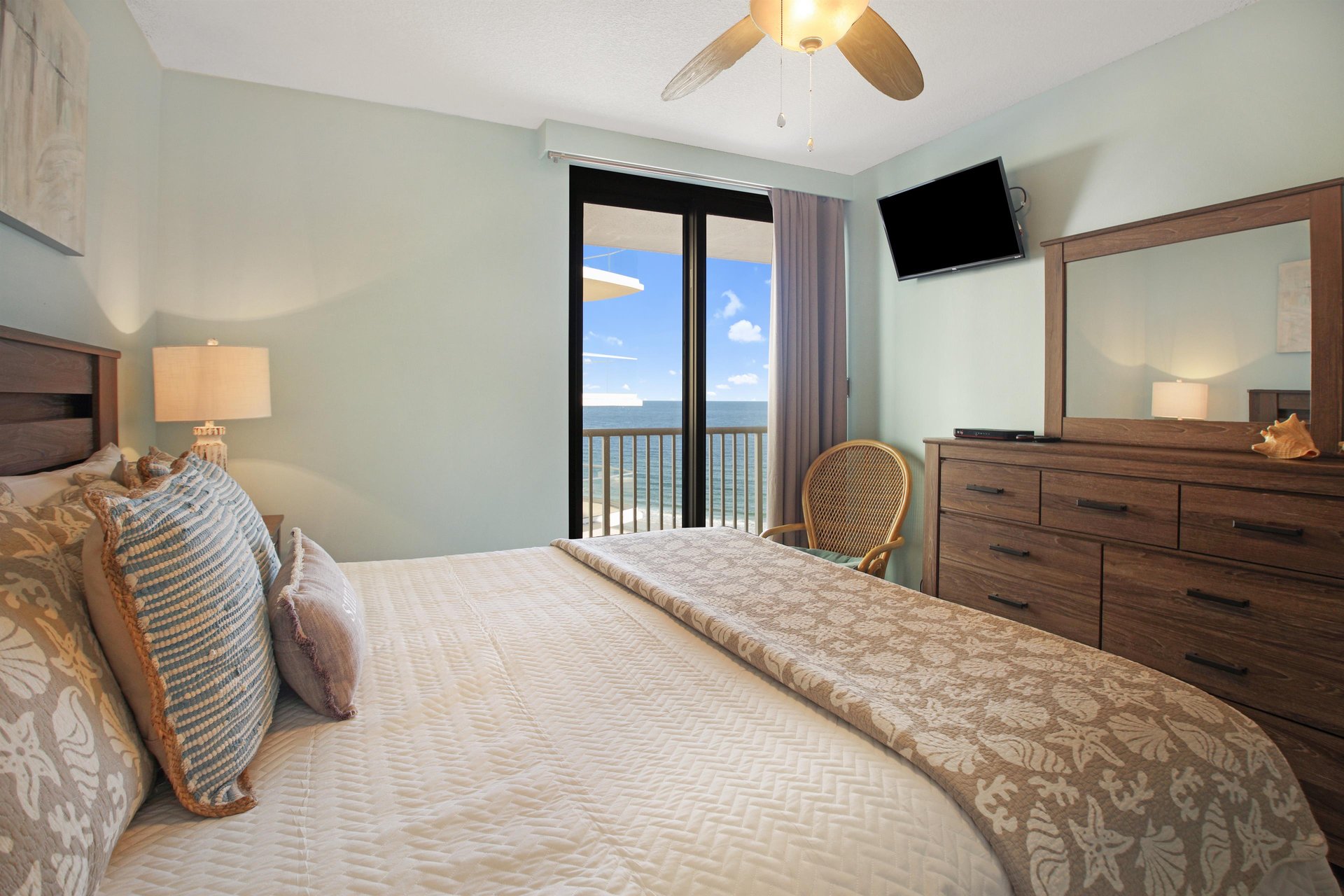 Summer House 1401A 22