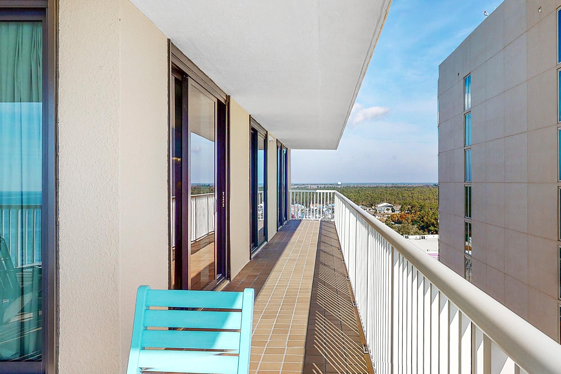 Summer House 1401A 31