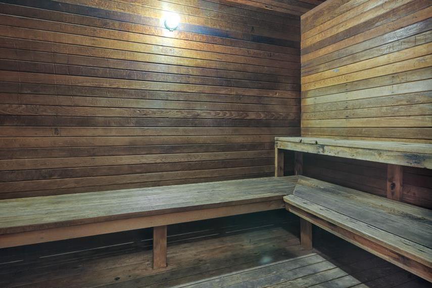 Summer House 1401A 48