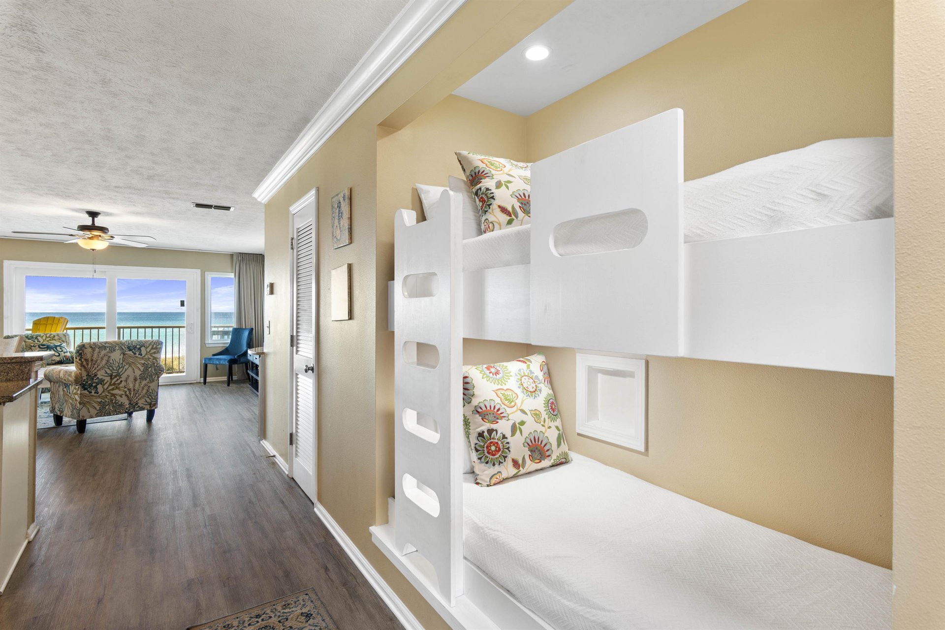 Destin Seafarer 101 11