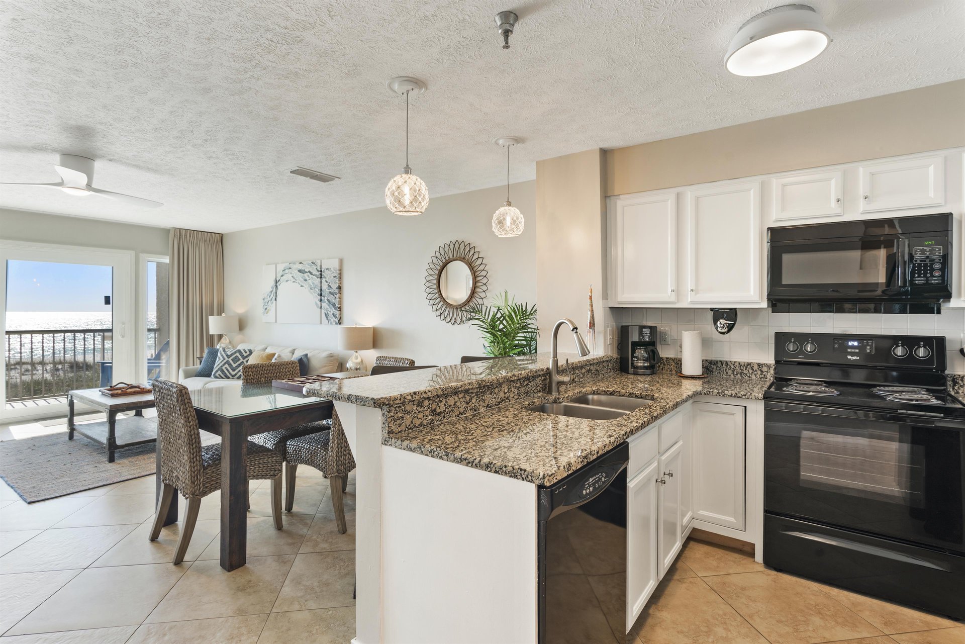 Destin Seafarer 104 9